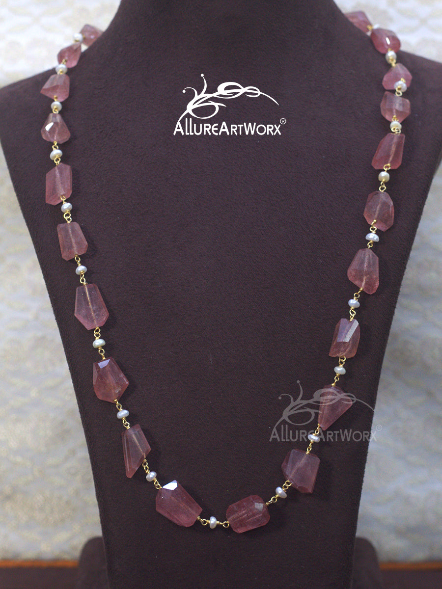 Quartz Neckpiece